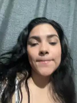 lolaa_staars from StripChat