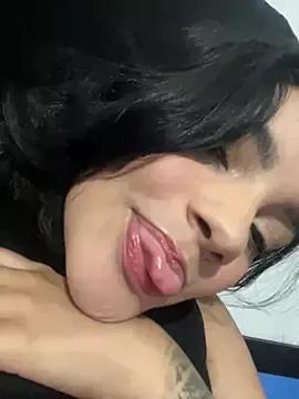lolaa_staars from StripChat