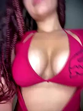 Lolacavalona from StripChat is Freechat