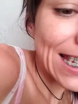 LolaEnamorada from StripChat is Freechat