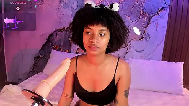 Lolalewis777 from StripChat