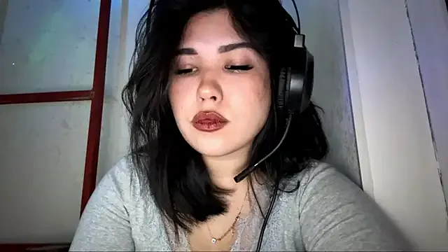 Lolamein on StripChat 