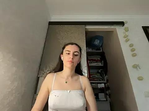 Lolamoon1212 from StripChat