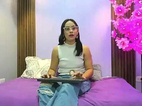 lolaprincess_ from StripChat is Freechat