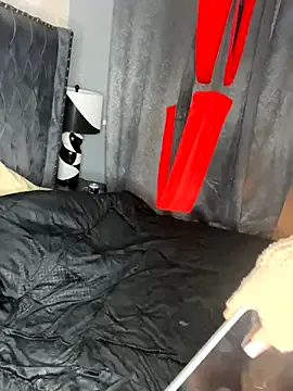 LolaReaX from StripChat