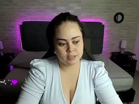 Try our streaming cams variety and talk on a personal level with our adorable girls streamers, showing off their bountiful shapes and dildos.