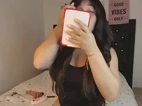 LoliitaBennett on StripChat 