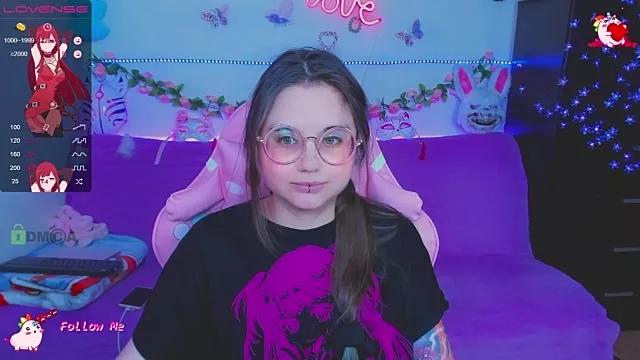Lolisuccub from StripChat