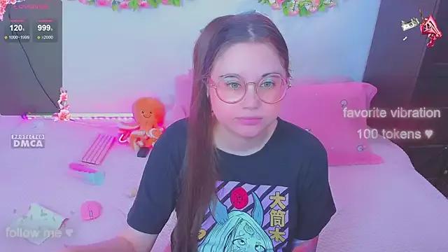 Lolisuccub from StripChat