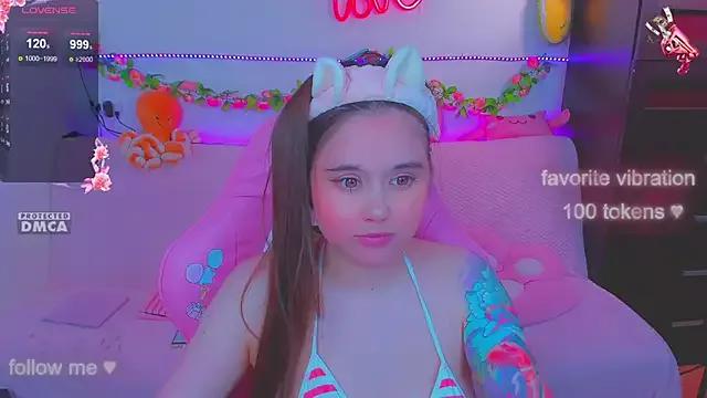 Lolisuccub from StripChat