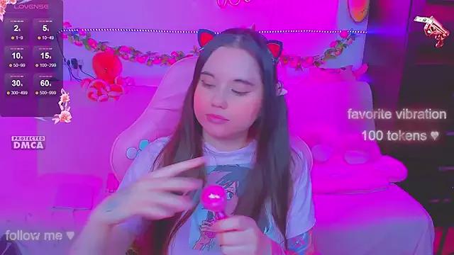 Lolisuccub from StripChat