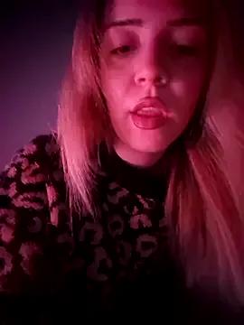 Lolitanatasha01 from StripChat