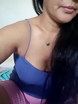 Lolo890 from StripChat