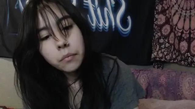 London_Ray from StripChat is Freechat