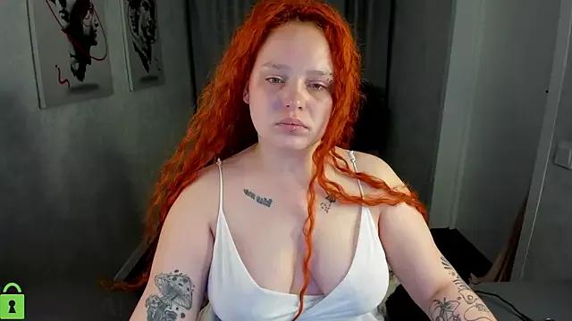 Looly_Rise from StripChat