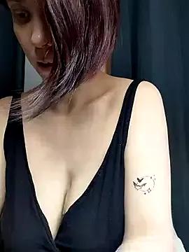 Loona-Lexxington from StripChat