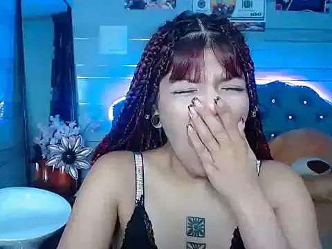 Try our streaming cams variety and talk on a personal level with our adorable girls streamers, showing off their bountiful shapes and dildos.