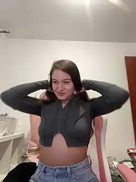 Loresilk from StripChat is Freechat
