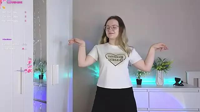 LorettaBoggess from StripChat is Freechat