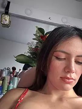 Lorraine_Leon from StripChat