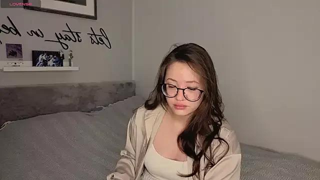 Try our streaming cams variety and talk on a personal level with our adorable girls streamers, showing off their bountiful shapes and dildos.