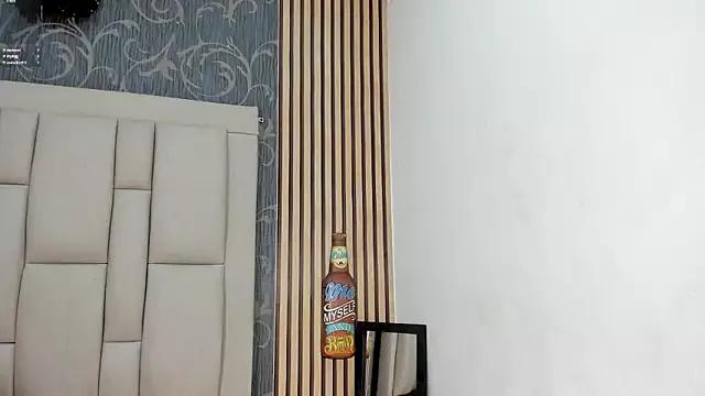 lorre_williamss from StripChat is Freechat