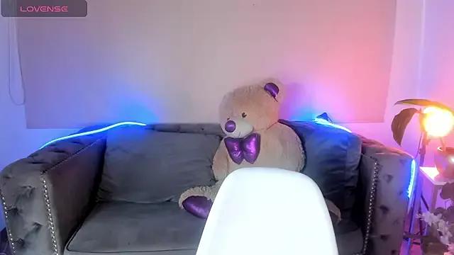 Try our streaming cams variety and talk on a personal level with our adorable girls streamers, showing off their bountiful shapes and dildos.