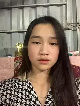 Love-Mpham12 from StripChat is Freechat
