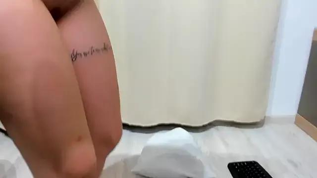 love_mexoxo from StripChat is Freechat