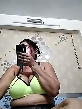 Loveangle1 from StripChat