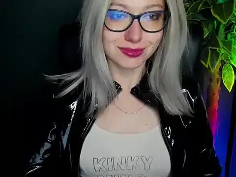 Try our streaming cams variety and talk on a personal level with our adorable girls streamers, showing off their bountiful shapes and dildos.