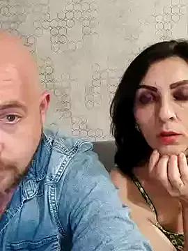 Lovelikelions from StripChat is Freechat