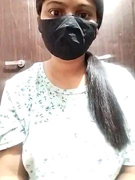 Lovely-Lush from StripChat is Freechat