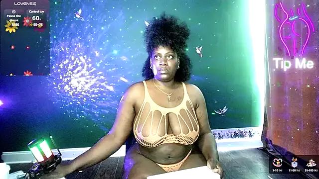 lovelyenigma365 from StripChat is Freechat