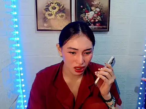 Try our streaming cams variety and talk on a personal level with our adorable girls streamers, showing off their bountiful shapes and dildos.