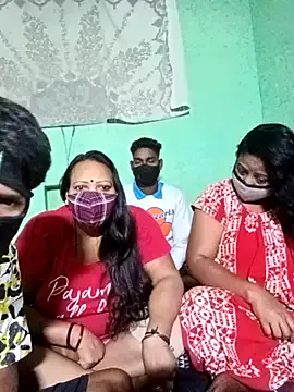 LoveOnStream from StripChat is Freechat