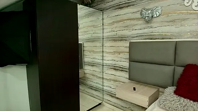 Lovers_21 from StripChat is Freechat