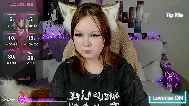 Lovly_Vixen from StripChat is Freechat