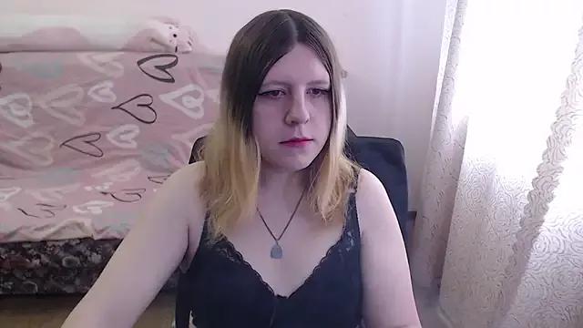 loxasia from StripChat is Freechat