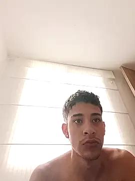 Lucas_hermandez from StripChat is Freechat
