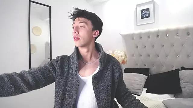 LuccaNoir from StripChat