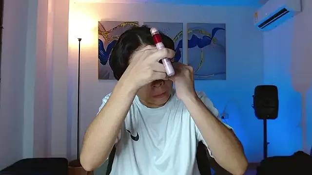 luccia_20 from StripChat