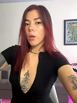 luccianagreyy from StripChat