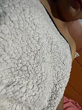 Luci_Sweet22 from StripChat is Freechat