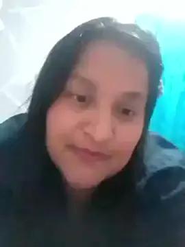 lucia00xx from StripChat is Freechat