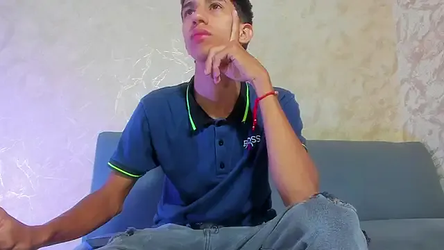 lucian_davii from StripChat is Freechat