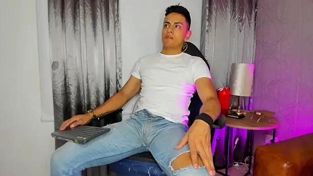 Lucii_fer_ from StripChat