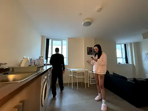 Lucy-XXX- from StripChat is Freechat