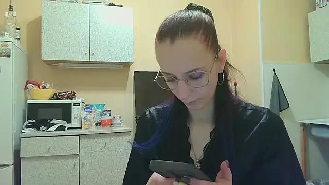 Lucy_Divine from StripChat is Freechat