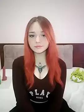 Lucy_Knight from StripChat